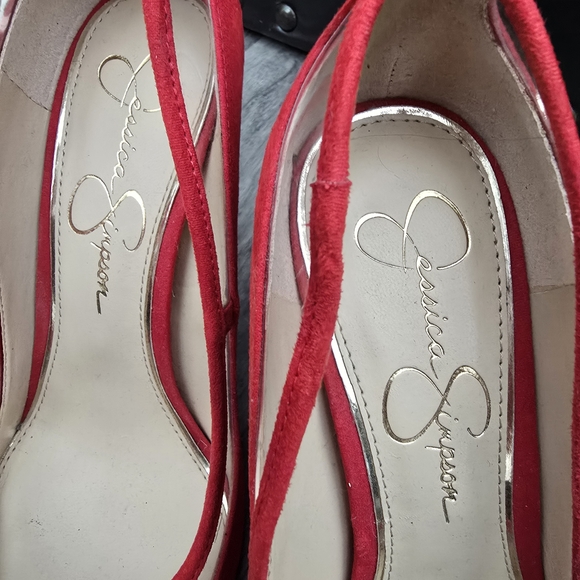 Jessica Simpson Bold Red Heels - Picture 2 of 7